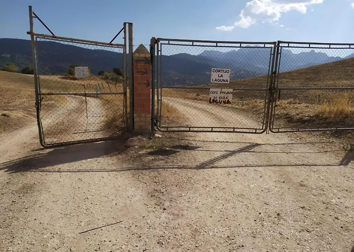 Cortijo La Laguna 샬레 론다