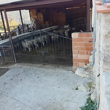 Cortijo La Laguna * Ронда